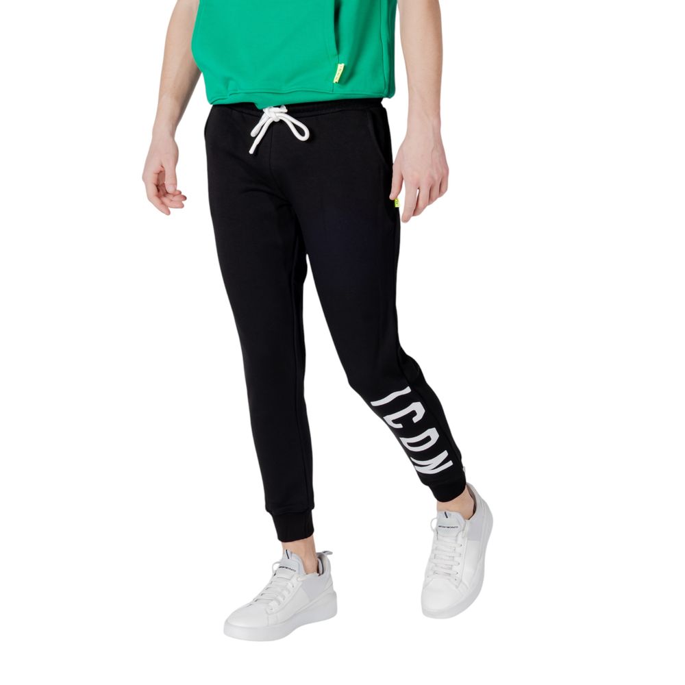 Activewear Jogger Pants by Icon for men in cotton polyester black features a contemporary silhouette with , a contemporary slim, long hem, and for a premium, high-performance aesthetic.