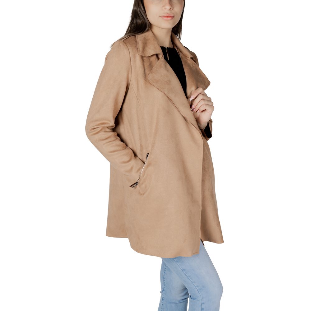 Trench Coat by Street One for women in stretch polyester beige presents a utilitarian silhouette, showcasing a utilitarian and sophisticated pockets for a truly utilitarian look.