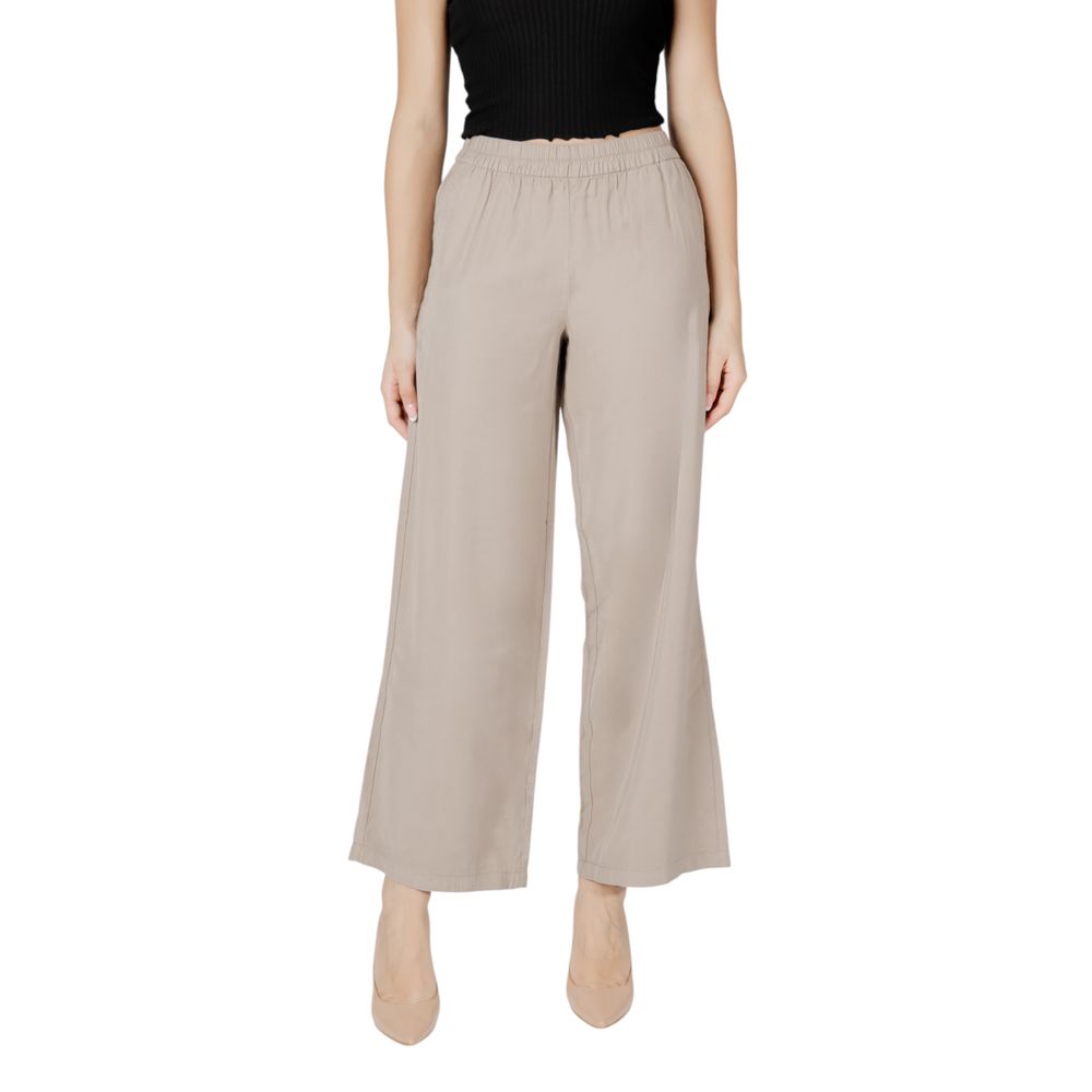 Trousers by Only for women in polyester & viscose beige features an on trend silhouette, showcasing a sophisticated wide with a long and high rise for an on trend finish.