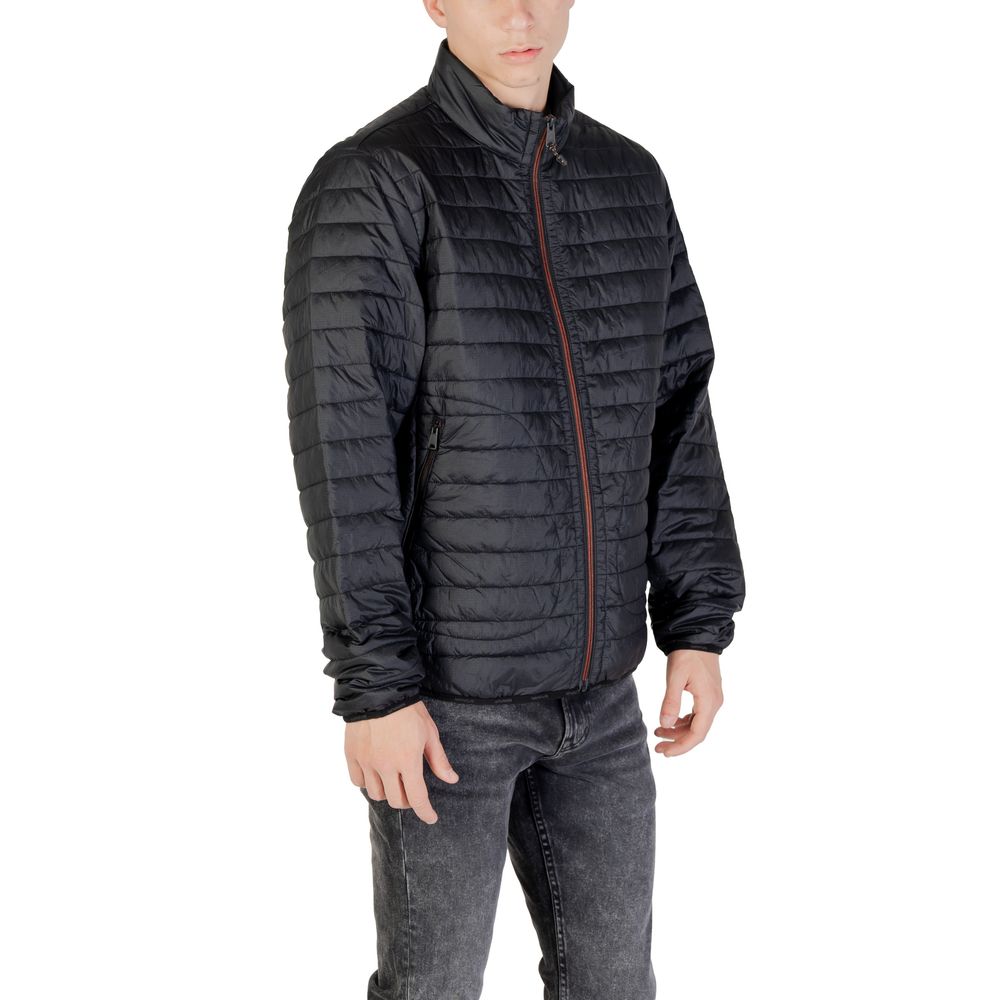 Windbreaker Jacket by Napapijri for men in polyamide black features an enduring silhouette, showcasing technical thermal, lightweight, insulated & windproof and a sophisticated for a truly enduring aesthetic.