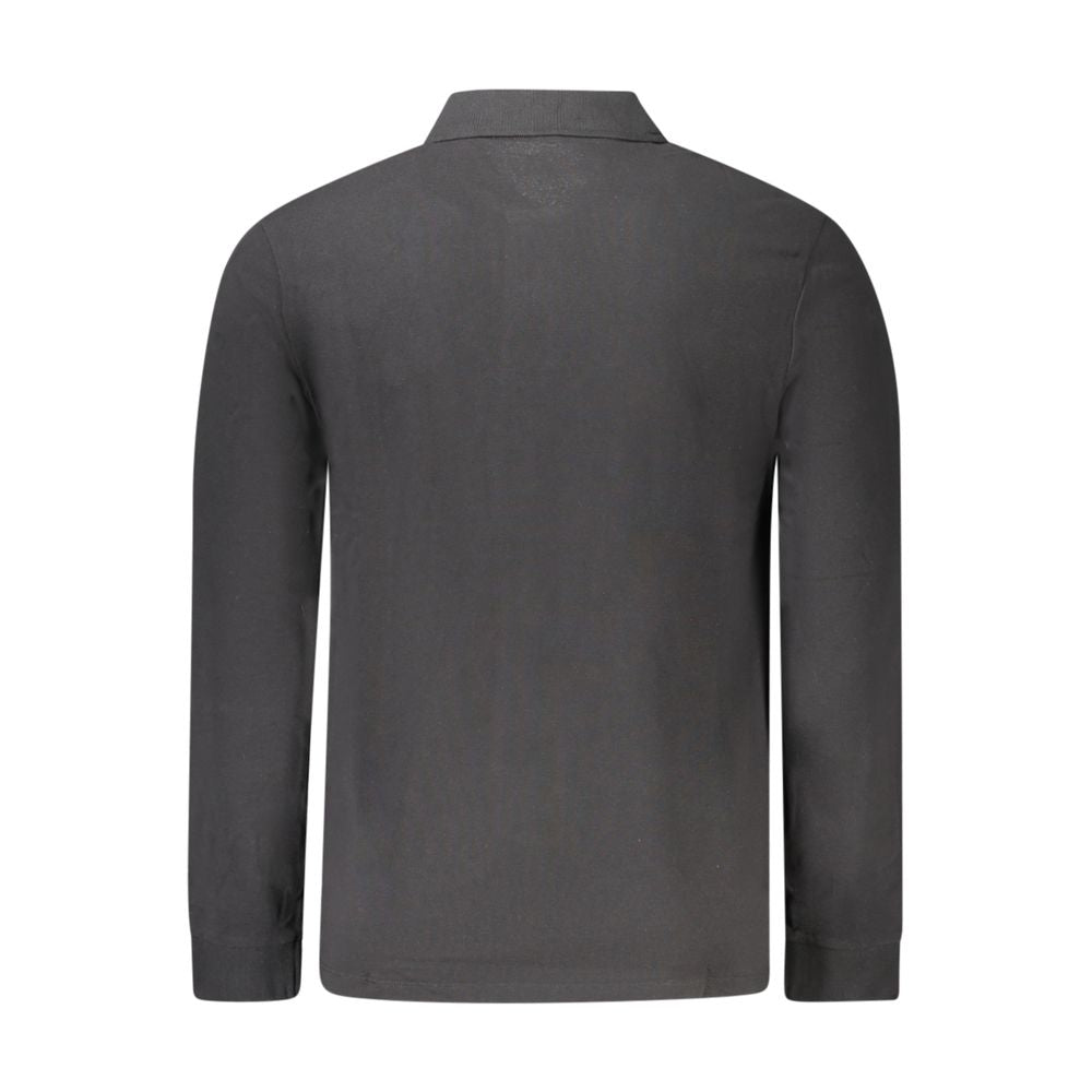Polo Shirt by Timberland for men in cotton black presents a distinguished silhouette, showcasing a sophisticated and distinguished for a truly distinguished finish.