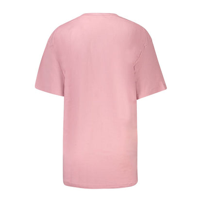 T-Shirt by Vans for women in cotton pink, signature & print showcases a unassuming silhouette, artfully detailed with a refined and unassuming for a sophisticated, contemporary look.
