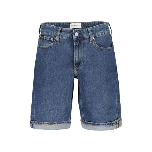 Short Trousers by Calvin Klein for men in cotton blue showcases a effortlessly chic silhouette, artfully tailored with a effortlessly chic regular-fit, a short cut, and a refined for a effortlessly chic finish.