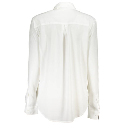 Shirt by Desigual for women in viscose white, patterned & print presents a discerning silhouette, showcasing a sophisticated and for a truly discerning finish.