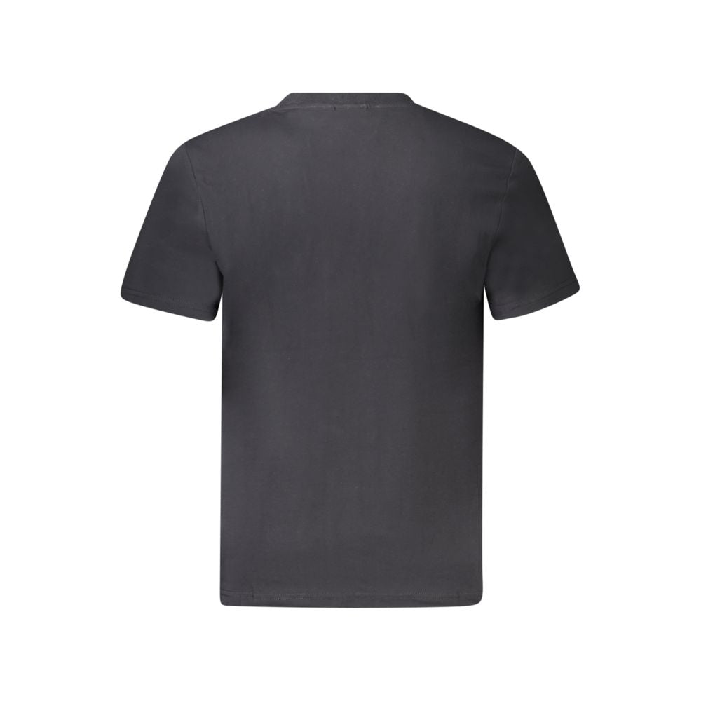 T-Shirt by Napapijri for men in denim cotton black & print showcases a fashionable silhouette, elegantly detailed with a fashionable and crew neckline for a sophisticated, high-fashion look.