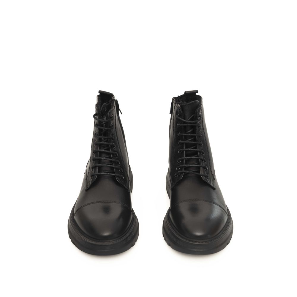 Lace-Up Boots by Cerruti 1881 for men in cowhide leather black features an dynamic silhouette, showcasing the dynamic Men's Cowhide Leather Lace-Up Boots design with its distinctive and elegant .