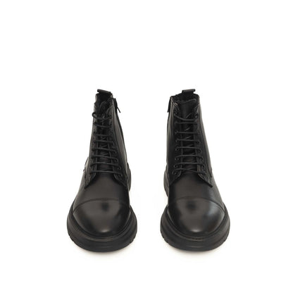 Lace-Up Boots by Cerruti 1881 for men in cowhide leather black features an dynamic silhouette, showcasing the dynamic Men's Cowhide Leather Lace-Up Boots design with its distinctive and elegant .
