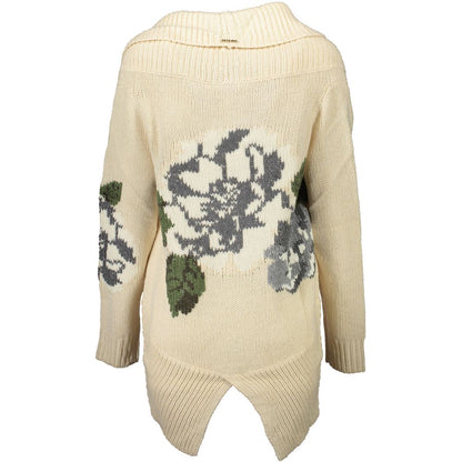 Cardigan by Blugirl for women in wool beige features an impeccable silhouette, showcasing a sophisticated and detail for a truly impeccable finish.