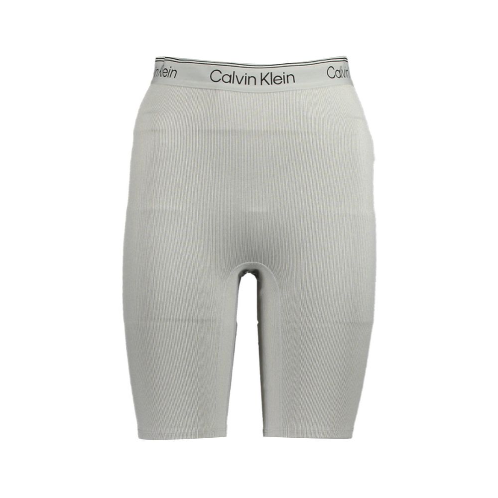 Short Trousers by Calvin Klein for women in polyester gray features an effortlessly chic with a short and that creates a effortlessly chic and tailored silhouette.