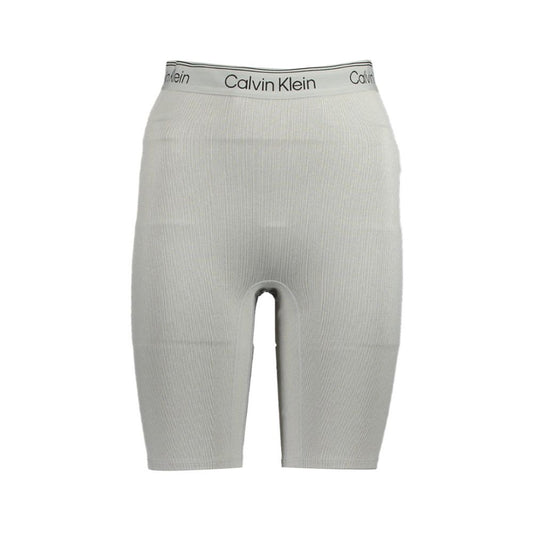 Short Trousers by Calvin Klein for women in polyester gray features an effortlessly chic with a short and that creates a effortlessly chic and tailored silhouette.