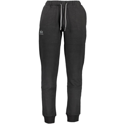 Joggers by La Martina for men in cotton black & print features an sophisticated and regular-fit with a precise long, creating a sophisticated and sophisticated silhouette.