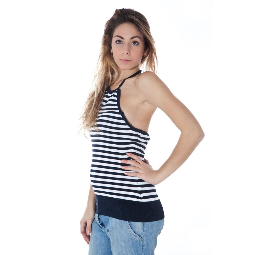 Tank Top by Datch for women in cotton blue showcases a meticulous silhouette, artfully finished with a meticulous and for a sophisticated, meticulous look.