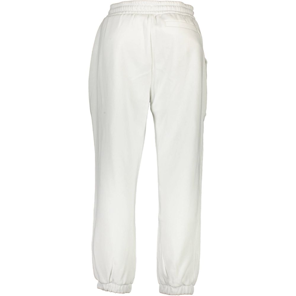 Joggers by Calvin Klein for men in cotton white features an sophisticated and with a precise long, creating a sophisticated and sophisticated silhouette.