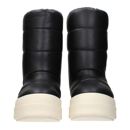 Ankle Boots by Rick Owens for men in leather black features an dynamic silhouette, showcasing the dynamic Men's Leather Ankle Boots design with its distinctive and elegant .