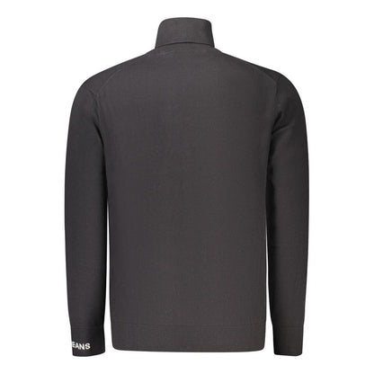 Sweater by Pepe Jeans for men in cashmere cotton blend black showcases a discreet silhouette, finished with a discreet and for a discreet look.