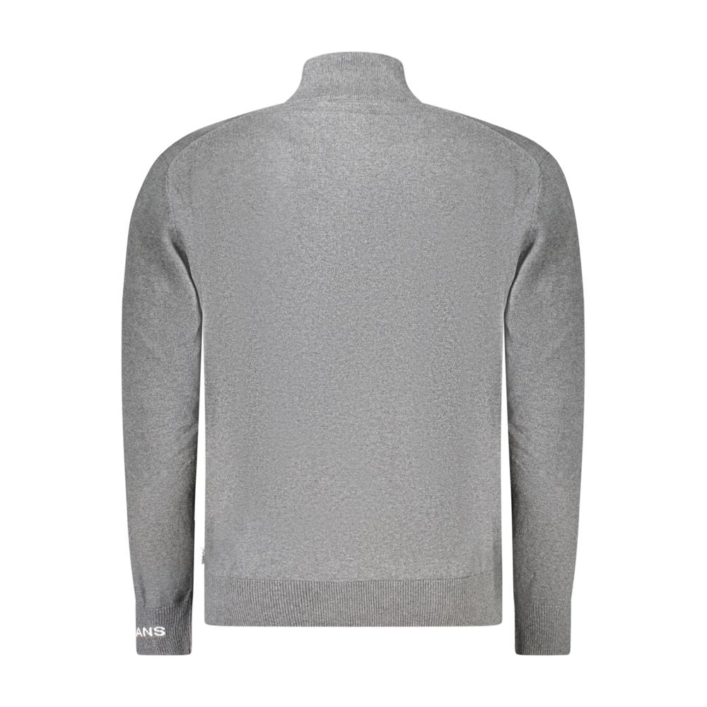 Sweatshirt by Pepe Jeans for men in cotton gray features an provocated silhouette, detailed with a provocated and a refined for a sophisticated aesthetic.