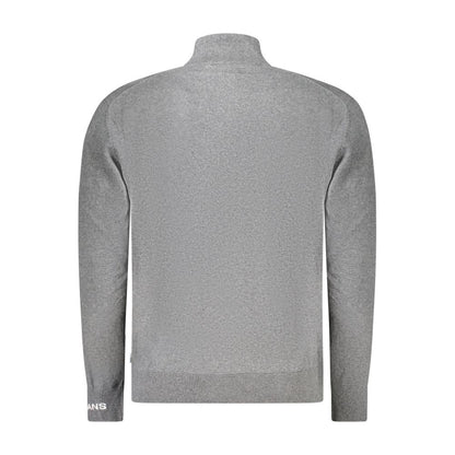 Sweatshirt by Pepe Jeans for men in cotton gray features an provocated silhouette, detailed with a provocated and a refined for a sophisticated aesthetic.