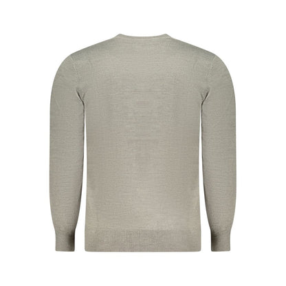 Sweatshirt by North Sails for men in nylon gray features an enviable silhouette, showcasing a premium and refined for a truly enviable finish.