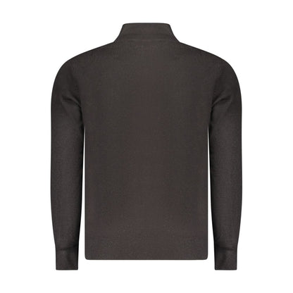 Cardigan by North Sails for men in nylon black features an crisp silhouette, showcasing a sophisticated and detail for a truly crisp finish.