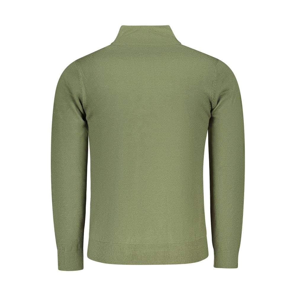Sweatshirt by North Sails for men in nylon green features a unrivaled silhouette with a refined and unrivaled detailing for a sophisticated look.