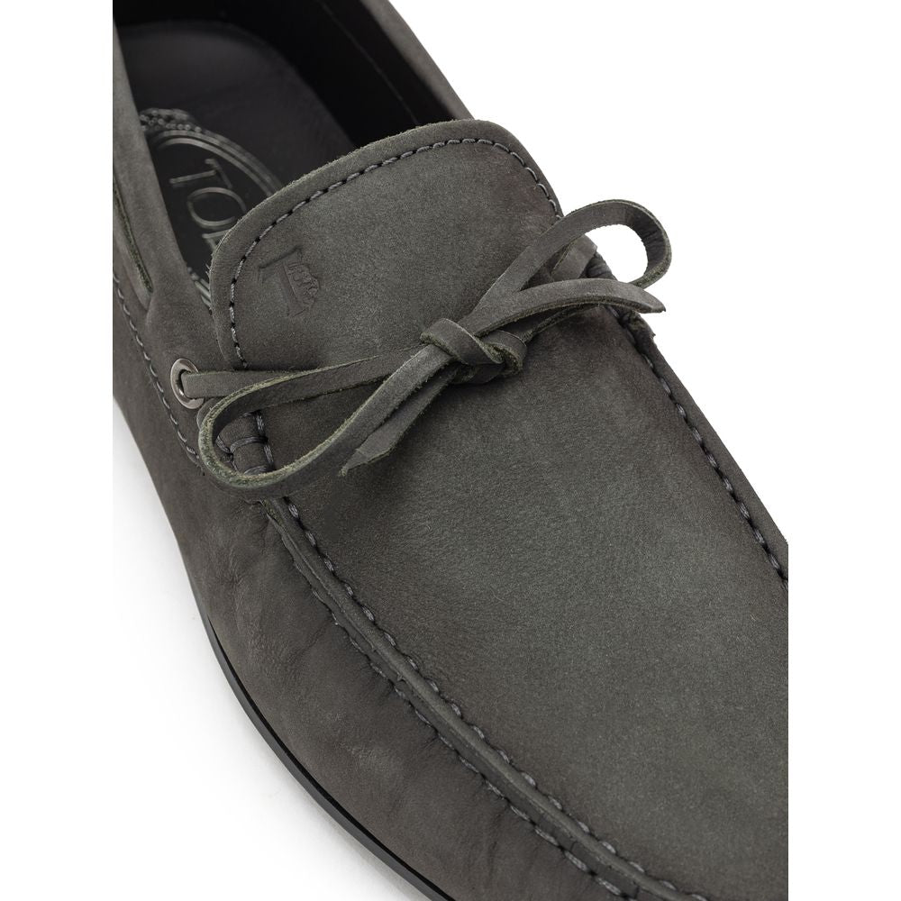 Shoes by Tod's for men in nubuck leather gray features an effortless chic silhouette, showcasing the Nubuck Leather Shoes design with an effortless chic and a for a effortless chic look.