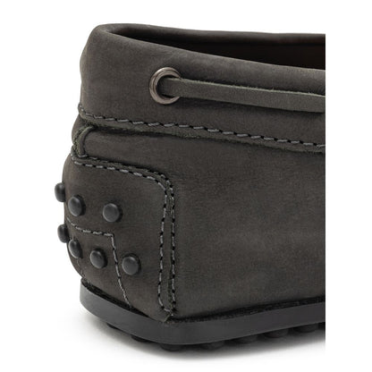 Shoes by Tod's for men in nubuck leather gray showcases a impeccable silhouette as Nubuck Leather Shoes, artfully designed with a impeccable and refined for a impeccable finish.