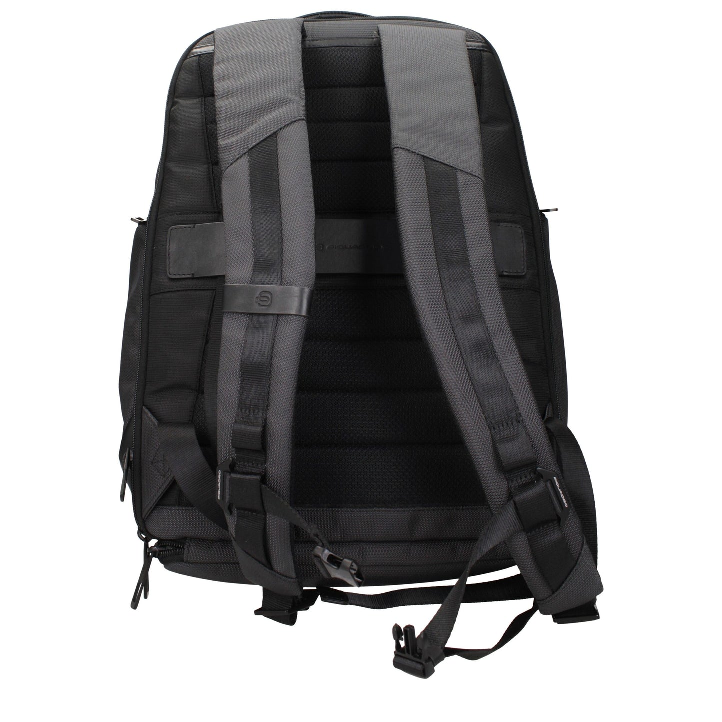 Backpack by Piquadro for men in fabric gray features a architectural Fabric Backpack design with a secure , ample , and versatile backpack-strap & adjustable-strap for a architectural finish.