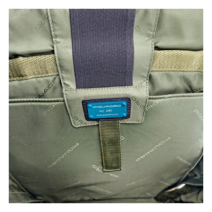 Backpack by Piquadro for men in fabric gray features a architectural Fabric Backpack design with a secure , ample , and versatile backpack-strap & adjustable-strap for a architectural finish.