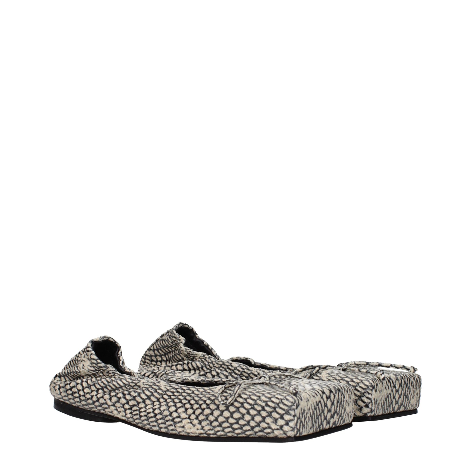 Ballet Flat Shoes by Jacquemus for women in leather beige presents a impeccable silhouette as Women's Leather Ballet Flat Shoes, artfully designed with a and a impeccable for a refined, upscale finish.