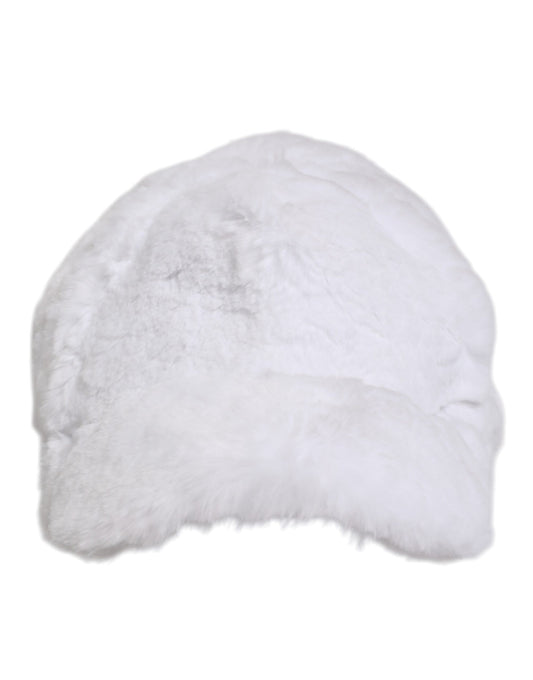 This Baseball Cap by Dolce & Gabbana for men in modacrylic polyester & silk white presents a distinguished silhouette, meticulously showcasing the signature aesthetic and high-end profile of the Modacrylic Polyester & Silk Baseball Cap.