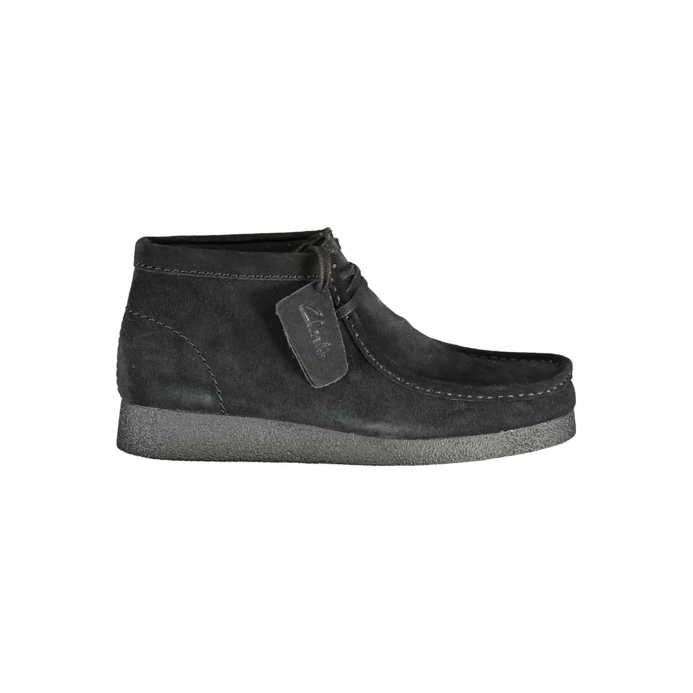 Lace-Up Boots by Clarks for men in polyethylene polyester suede leather black features an dynamic silhouette, showcasing the dynamic Men's Polyethylene Polyester Suede Leather Lace-Up Boots design with its distinctive and elegant .