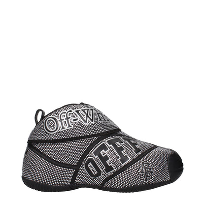 Sneakers by Off-White for men in cotton & rhinestone black & white presents a sumptuous silhouette, artfully capturing the essence of the Men's Fashion Cotton & Rhinestone Sneakers with its sumptuous fashion style design.