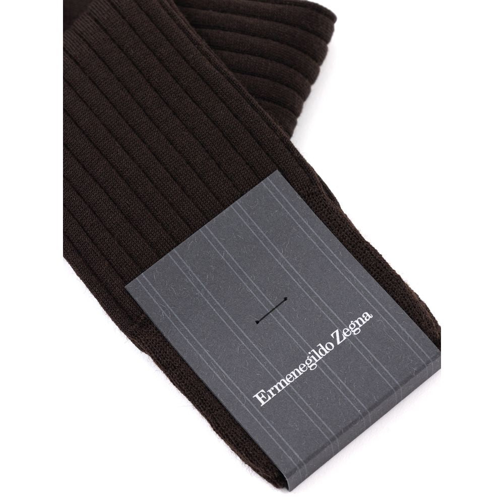 Socks by ZEGNA for men in merino wool brown features an stylish silhouette, showcasing the stylish design of this Men's Merino Wool Socks with a stylish finish.
