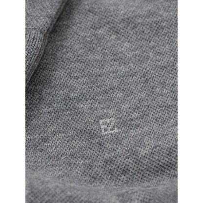 These Socks by ZEGNA for men in polyamide cotton gray present a utilitarian silhouette from the Men's Polyamide Cotton Socks collection, offering a utilitarian fit and refined aesthetic.