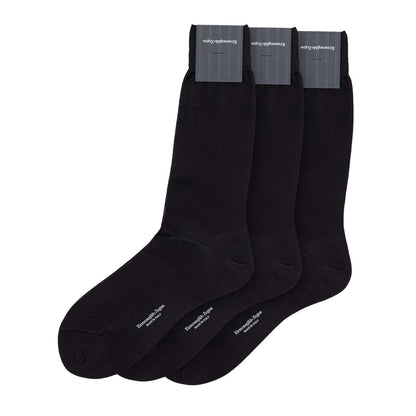 These Socks by ZEGNA for men in cotton gray present a utilitarian silhouette from the Men's Cotton Socks collection, offering a utilitarian fit and refined aesthetic.