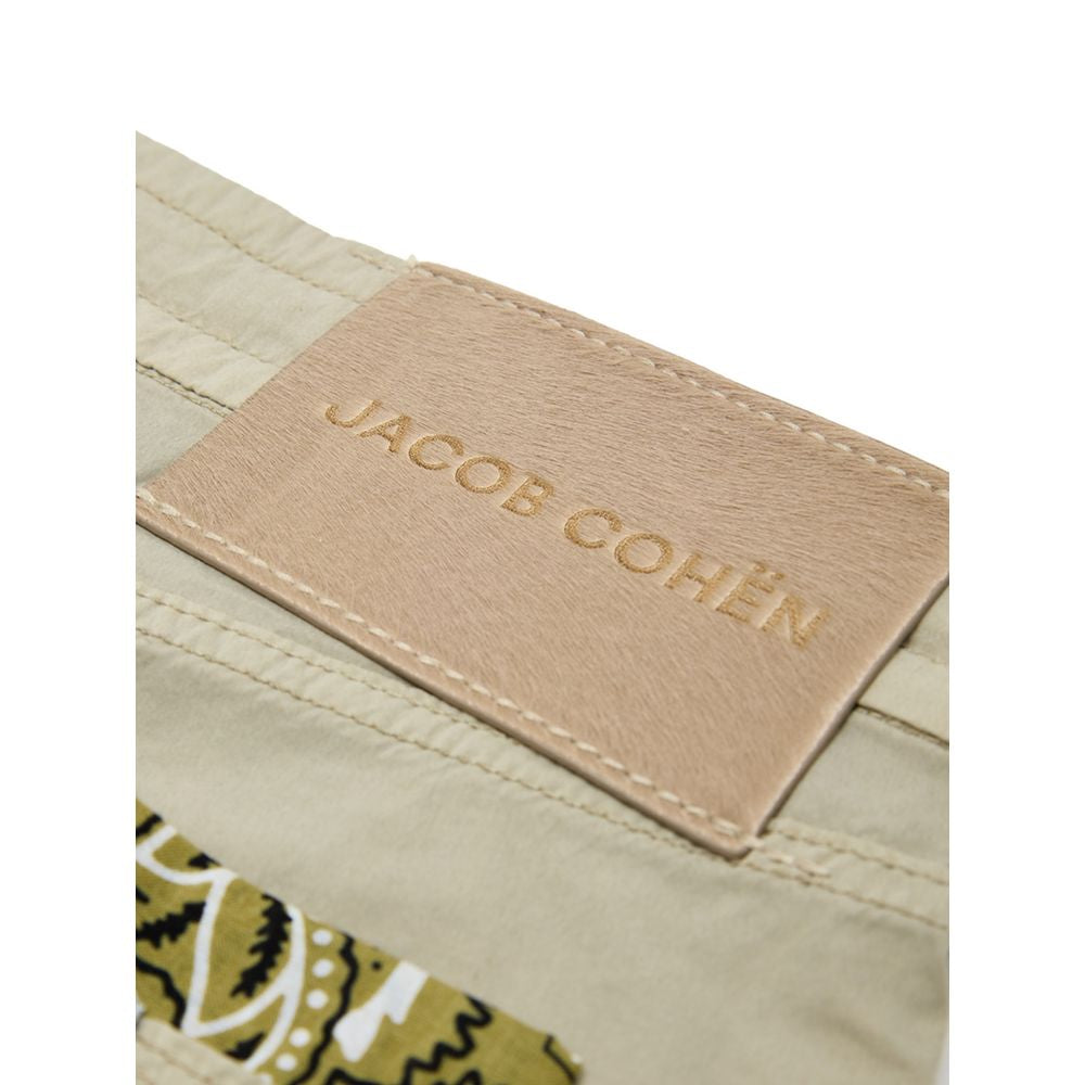 Trousers by Jacob Cohen for men in stretch polyamide cotton beige features a tailored silhouette with a tailored relaxed-fit, defined by its long and a sophisticated .