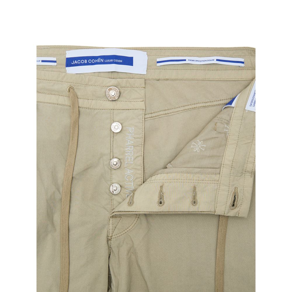 Trousers by Jacob Cohen for men in stretch polyamide cotton beige features an sartorial silhouette, showcasing a precise relaxed-fit and long with a sartorial for a refined look.