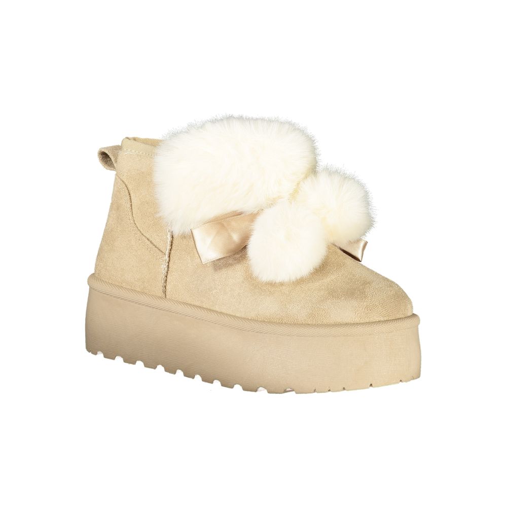 Wedge Ankle Boots by Laura Biagiotti for women in polyester polyethylene fur beige features an performance-driven Women's Polyester Polyethylene Fur Wedge Ankle Boots silhouette, defined by a sophisticated wedge and a performance-driven .
