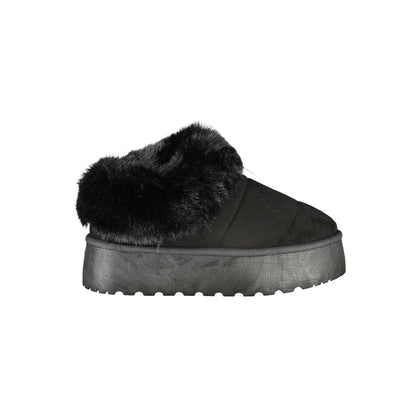 Flat Shoes by Laura Biagiotti for women in polyester polyethylene fur black presents a stalwart silhouette as Women's Polyester Polyethylene Fur Flat Shoes, artfully designed with a and a stalwart for a refined, upscale finish.