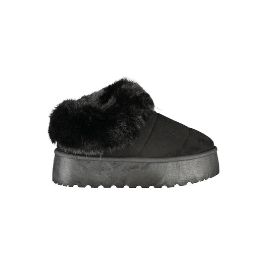 Flat Shoes by Laura Biagiotti for women in polyester polyethylene fur black presents a stalwart silhouette as Women's Polyester Polyethylene Fur Flat Shoes, artfully designed with a and a stalwart for a refined, upscale finish.
