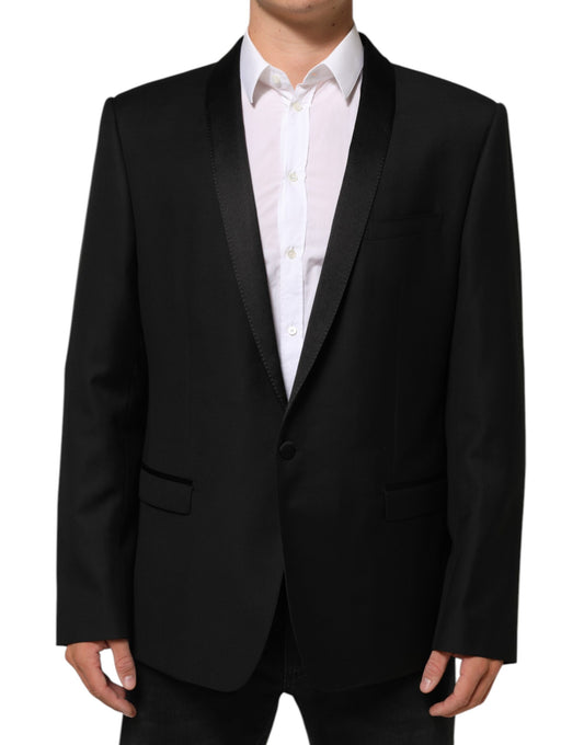 This Blazer by Dolce & Gabbana for men in virgin wool viscose silk & polyester black & gold presents a tailored silhouette, meticulously tailored with a tailored lapel shawl-collar neckline and distinctive for a tailored finish.