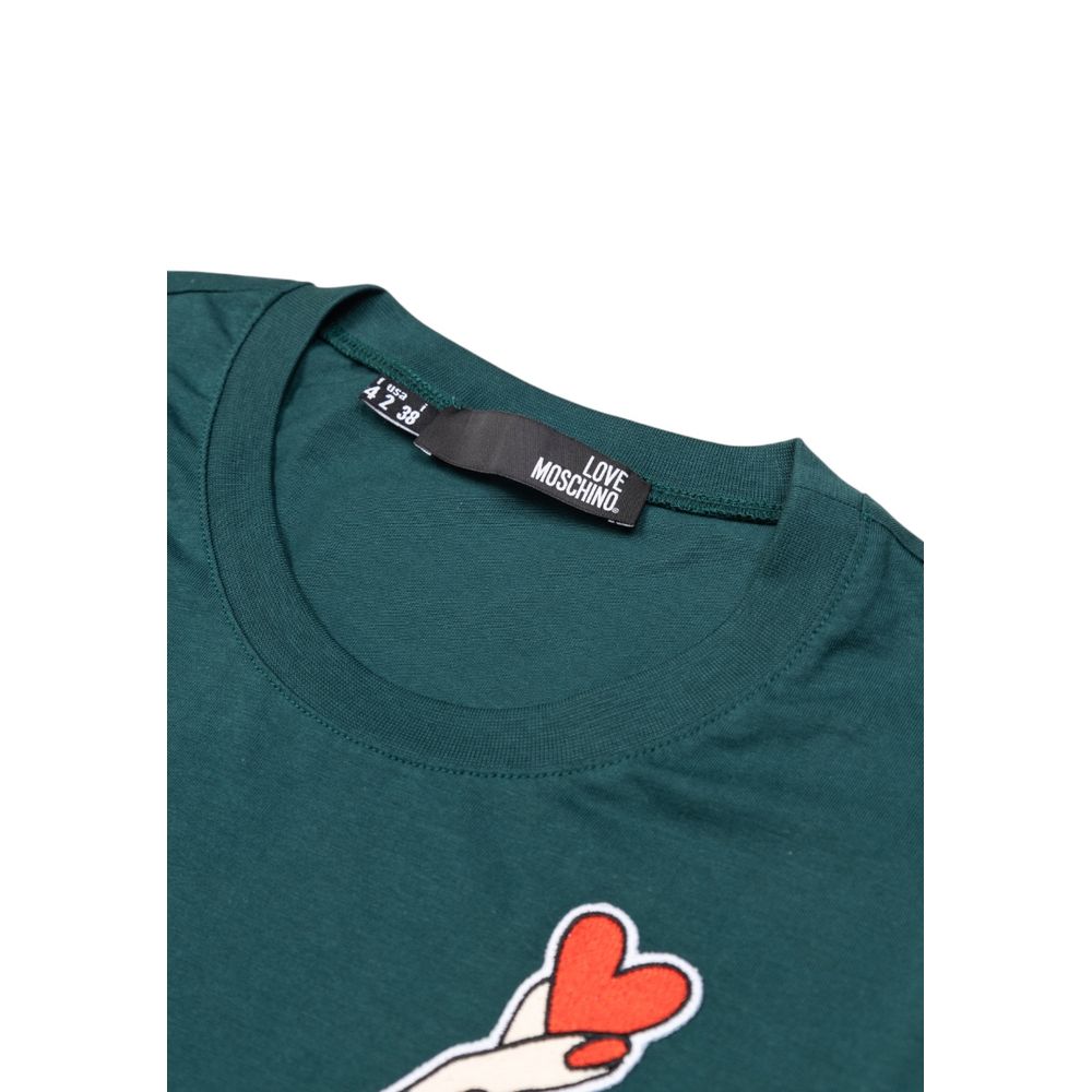 T-Shirt by Love Moschino for women in cotton black & red features an edgy silhouette, meticulously detailed with a sophisticated and for a truly edgy finish.