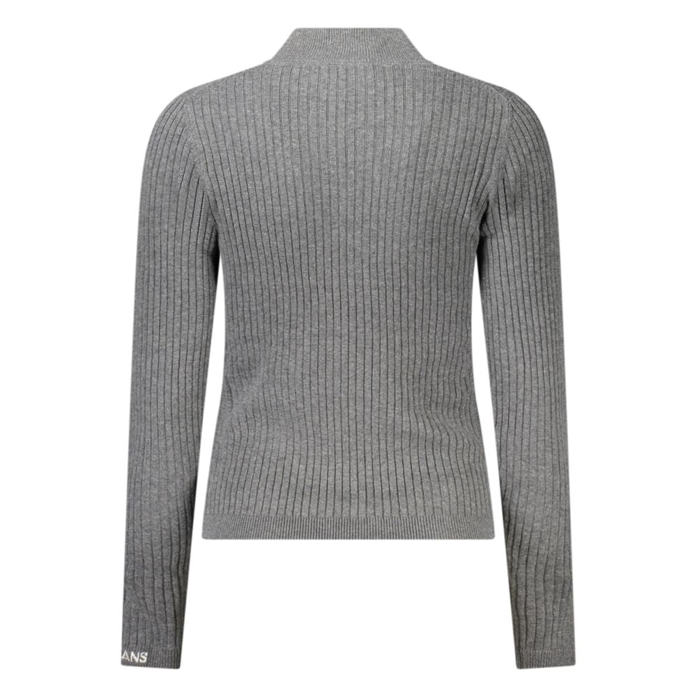 Sweatshirt by Pepe Jeans for women in viscose cotton gray & signature features an magnificent silhouette, showcasing a sophisticated and detail for a truly magnificent finish.