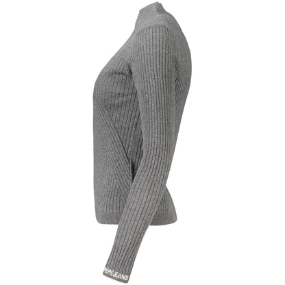 Sweatshirt by Pepe Jeans for women in viscose cotton gray & signature features an enviable silhouette, showcasing a premium and refined for a truly enviable finish.