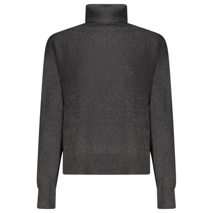 Sweater by Pepe Jeans for women in cashmere wool blend black showcases a discreet silhouette, finished with a discreet turtle neckline and for a discreet look.