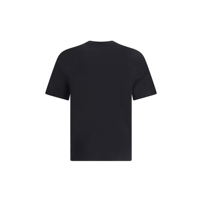 T-Shirt by Maison Kitsuné for men in organic cotton black & signature showcases a unassuming silhouette, artfully detailed with a refined crew neckline and unassuming for a sophisticated, contemporary look.
