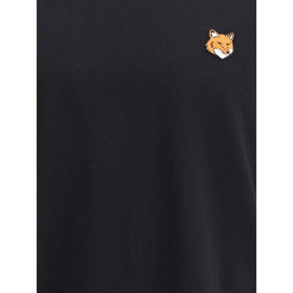 T-Shirt by Maison Kitsuné for men in organic cotton black & signature showcases a chic silhouette, artfully detailed with a chic and for a chic finish.