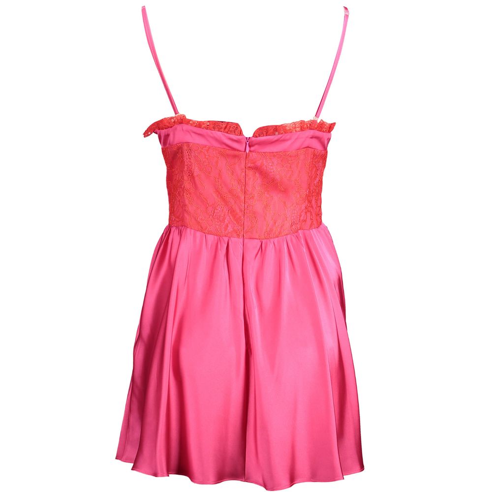 Dress by Gaelle Paris for women in cotton pink showcases a striking silhouette, elegantly detailed with a , refined , and a striking short for a striking finish.
