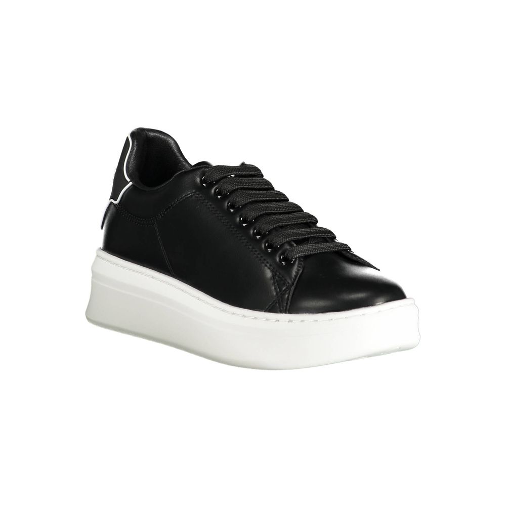 Sneakers by Gaelle Paris for women in polyethylene black presents a sumptuous silhouette as Women's Athletic Polyethylene Sneakers, expertly defined by a sumptuous athletic style for a sumptuous, high-fashion look.