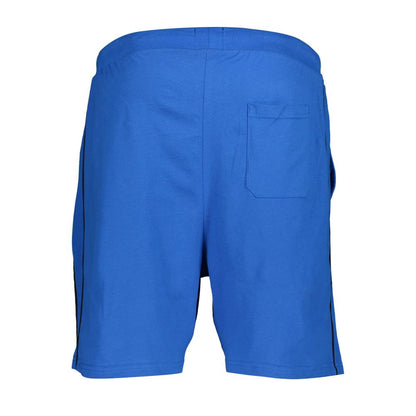 Short Trousers by Gianmarco Venturi for men in cotton blue showcases an effortlessly refined silhouette, meticulously detailed with a effortlessly refined , a effortlessly refined , and a short for a refined finish.